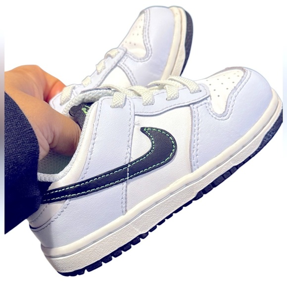 NIKE Toddler Dunk Low TD Grey Green Strike Sneakers Size 7C Unisex - Picture 7 of 10